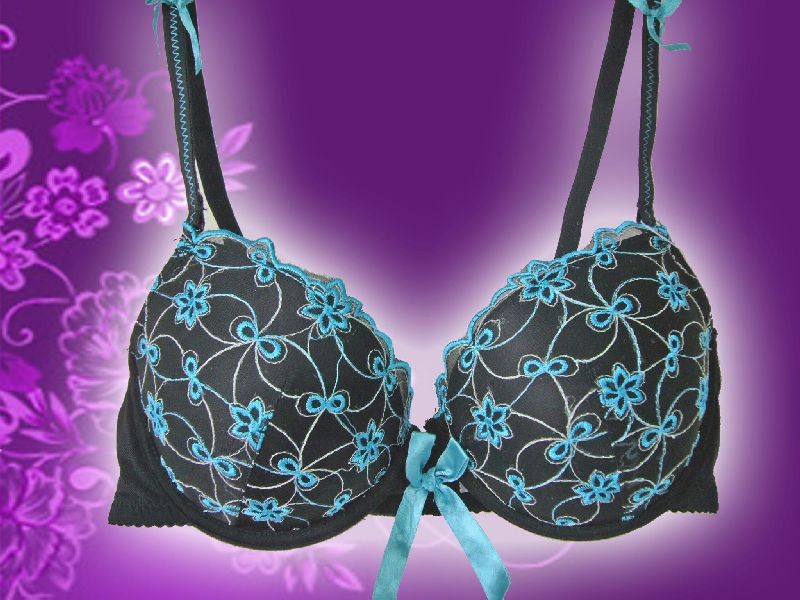 Soutien-gorge Noir à Noeud Bleu